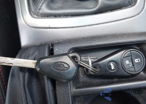 2011 Subaru Impreza Wrx z USA, uszkodzony, nr VIN JF1GV7E62BG503406